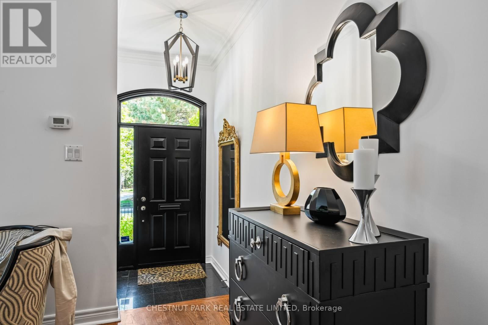 94 PLEASANT BOULEVARD Image 3