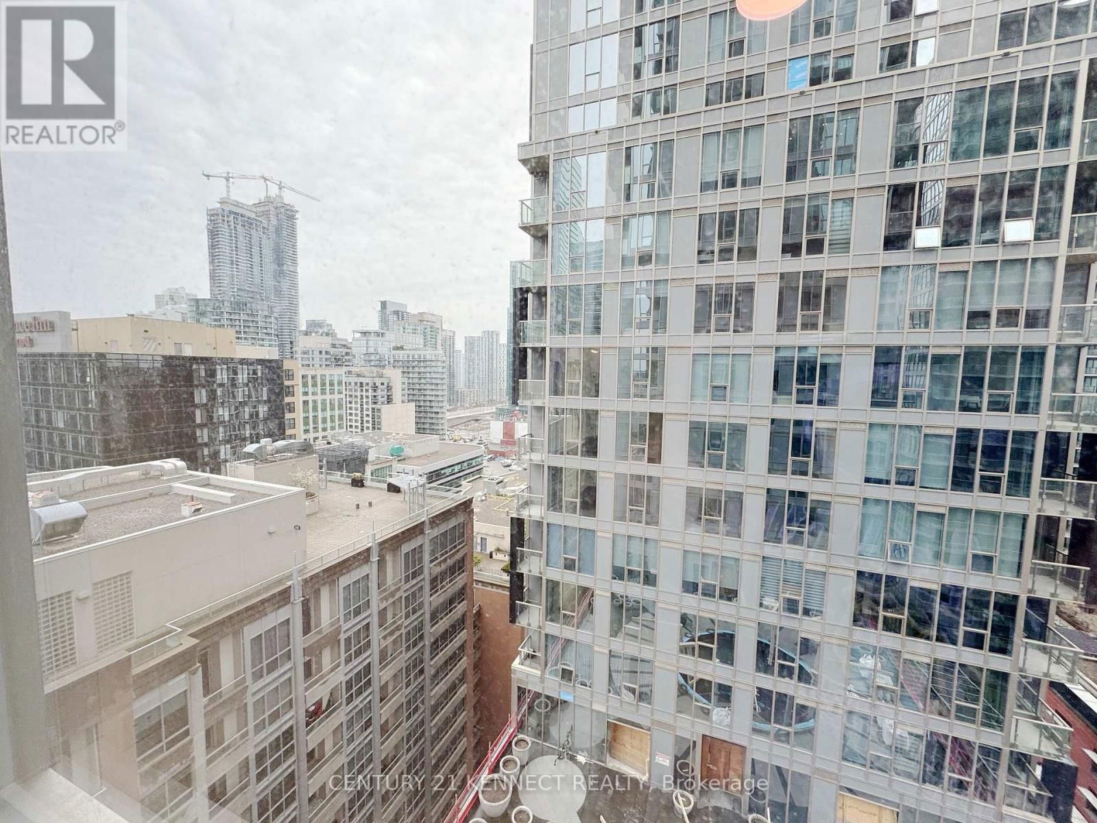 1603 - 15 MERCER STREET Image 4