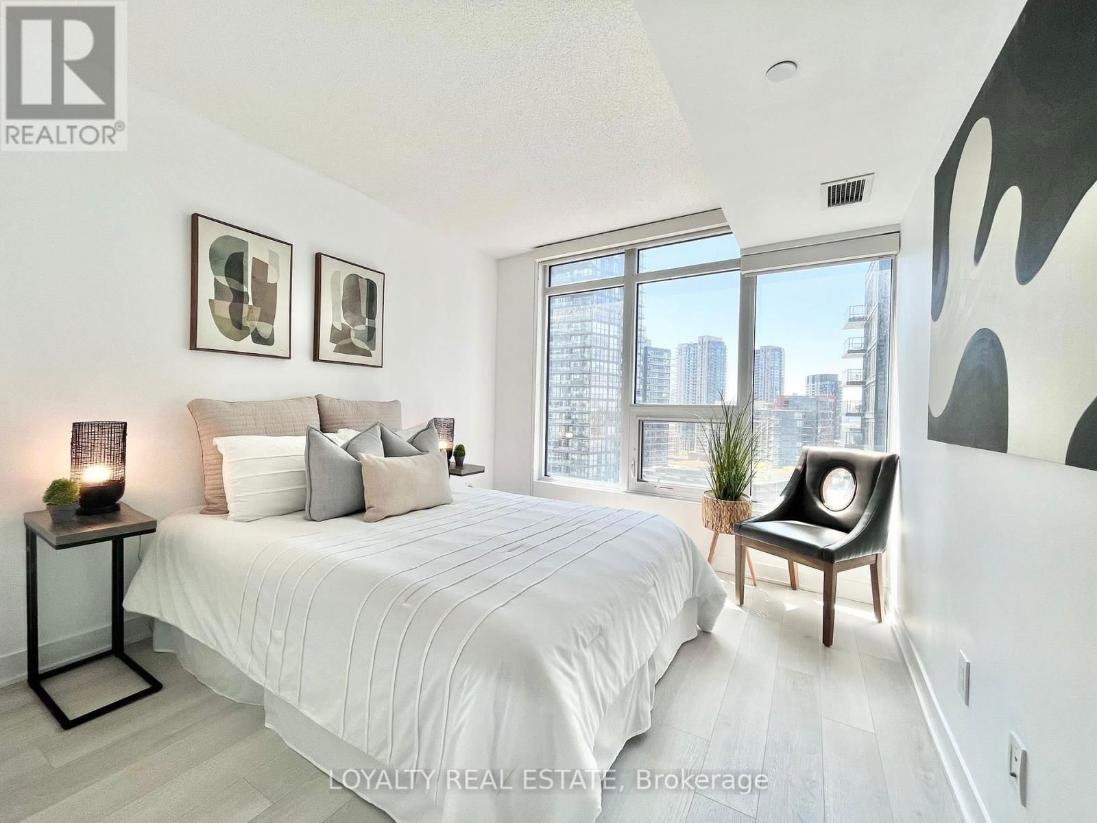 1803 - 70 QUEENS WHARF ROAD Image 5