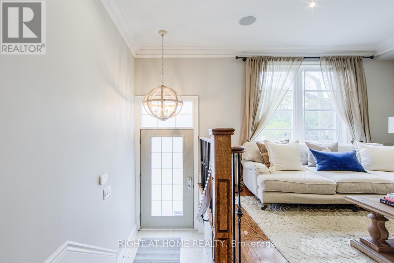2916 BAYVIEW AVENUE Image 4