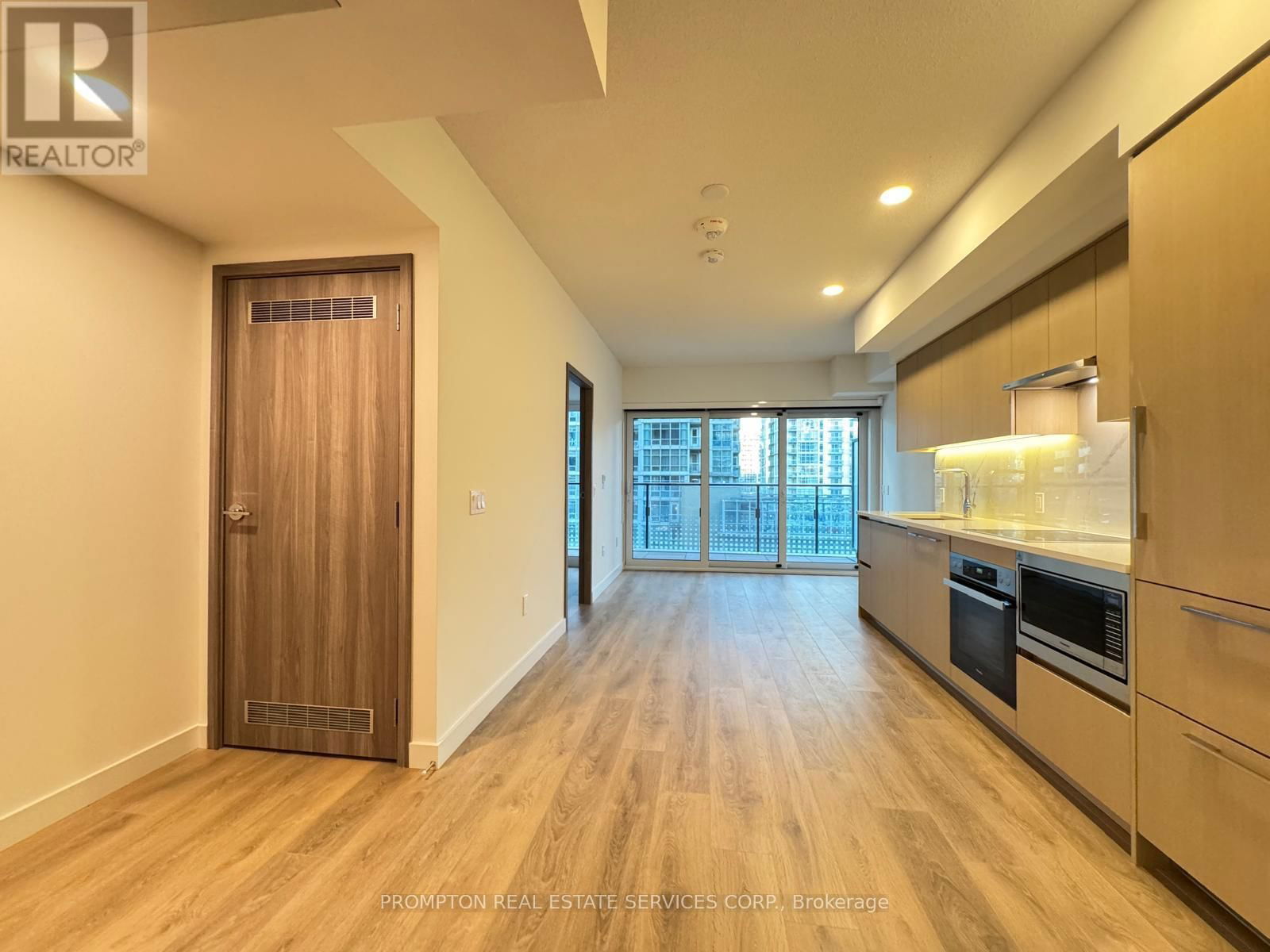 317 - 1 CONCORD CITYPLACE WAY Image 3