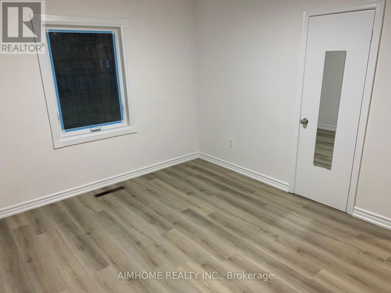 Main - 222 FINCH AVENUE EAST Image 16