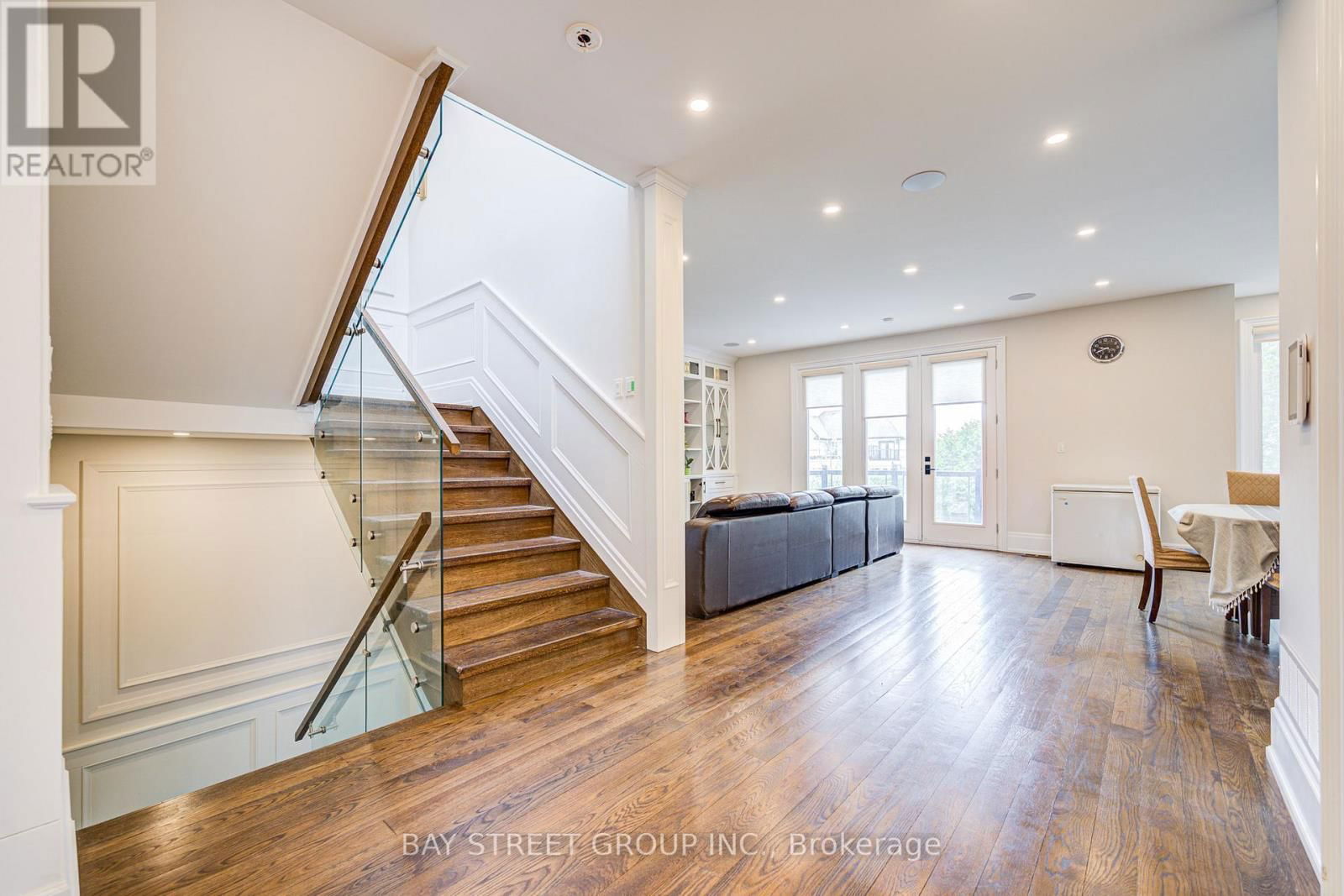 149 ALEXIS BOULEVARD Image 10