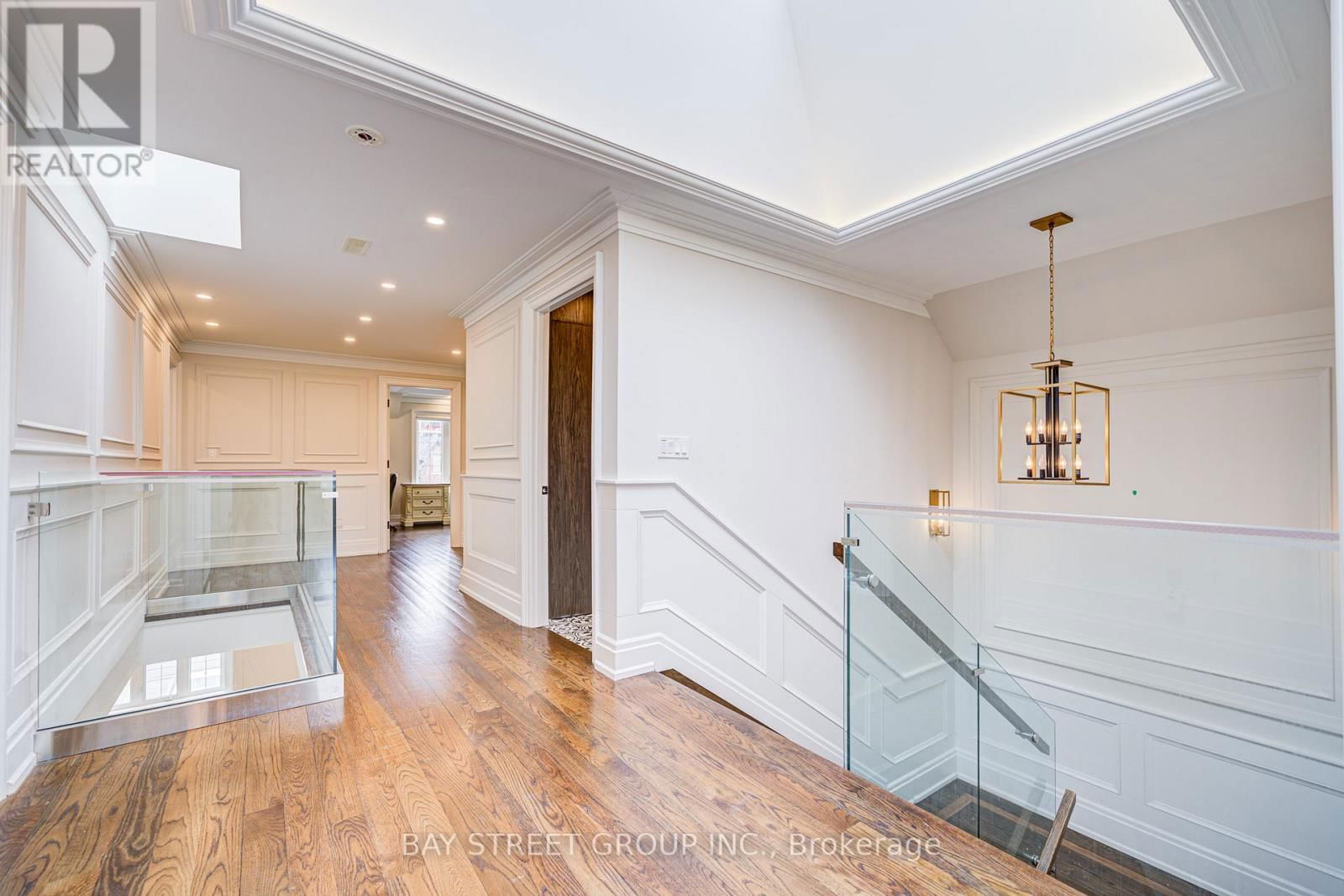 149 ALEXIS BOULEVARD Image 18