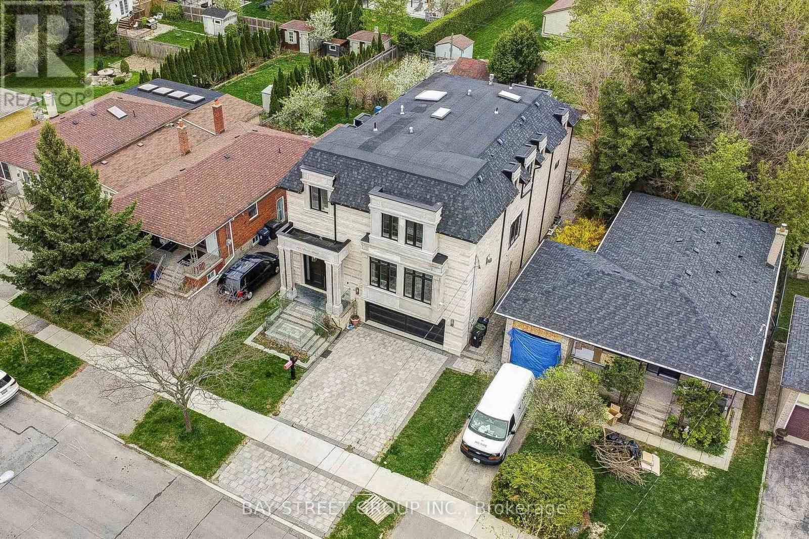 149 ALEXIS BOULEVARD Image 2