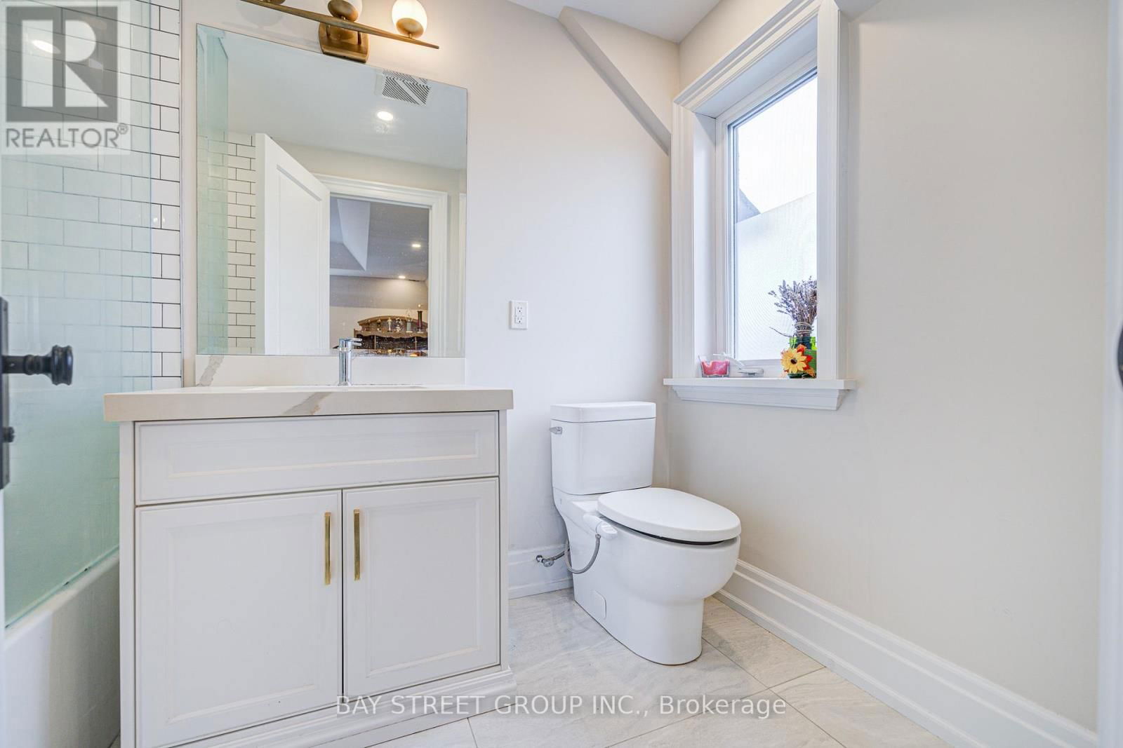149 ALEXIS BOULEVARD Image 27