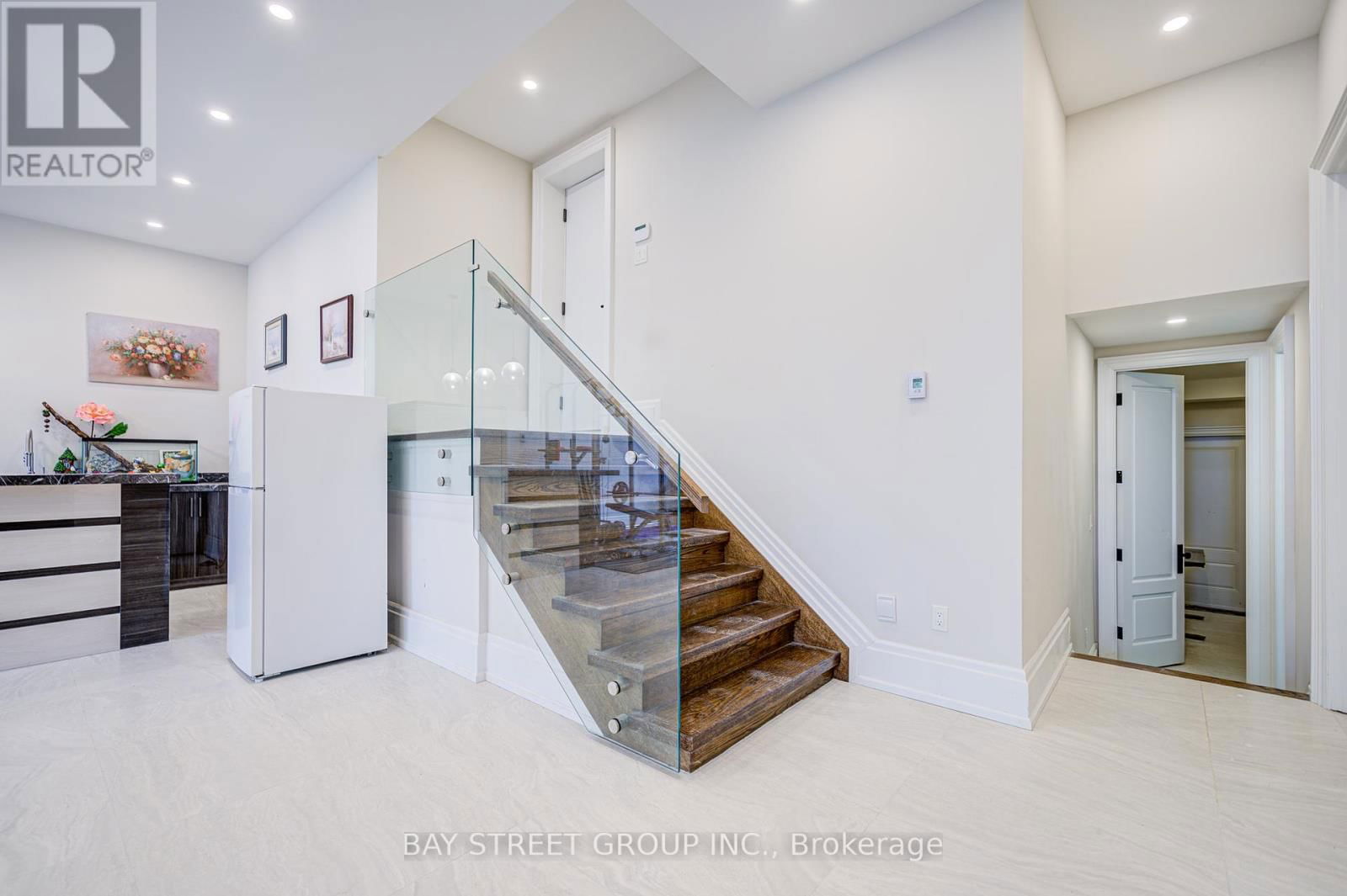 149 ALEXIS BOULEVARD Image 38