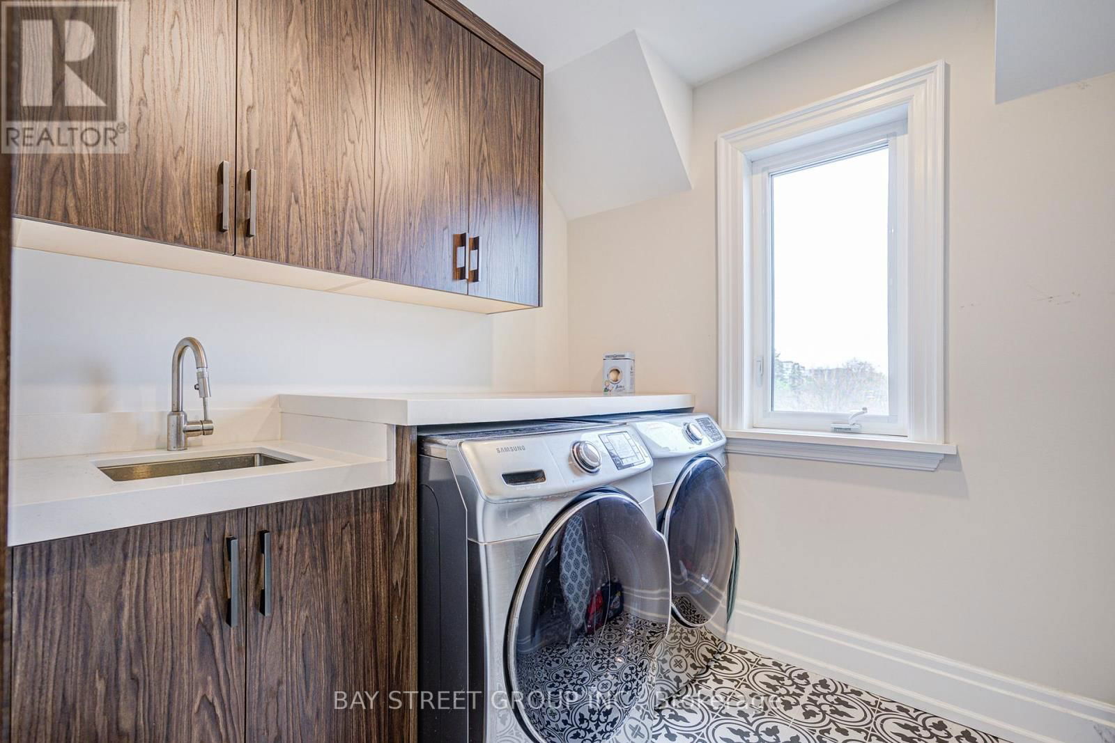 149 ALEXIS BOULEVARD Image 41