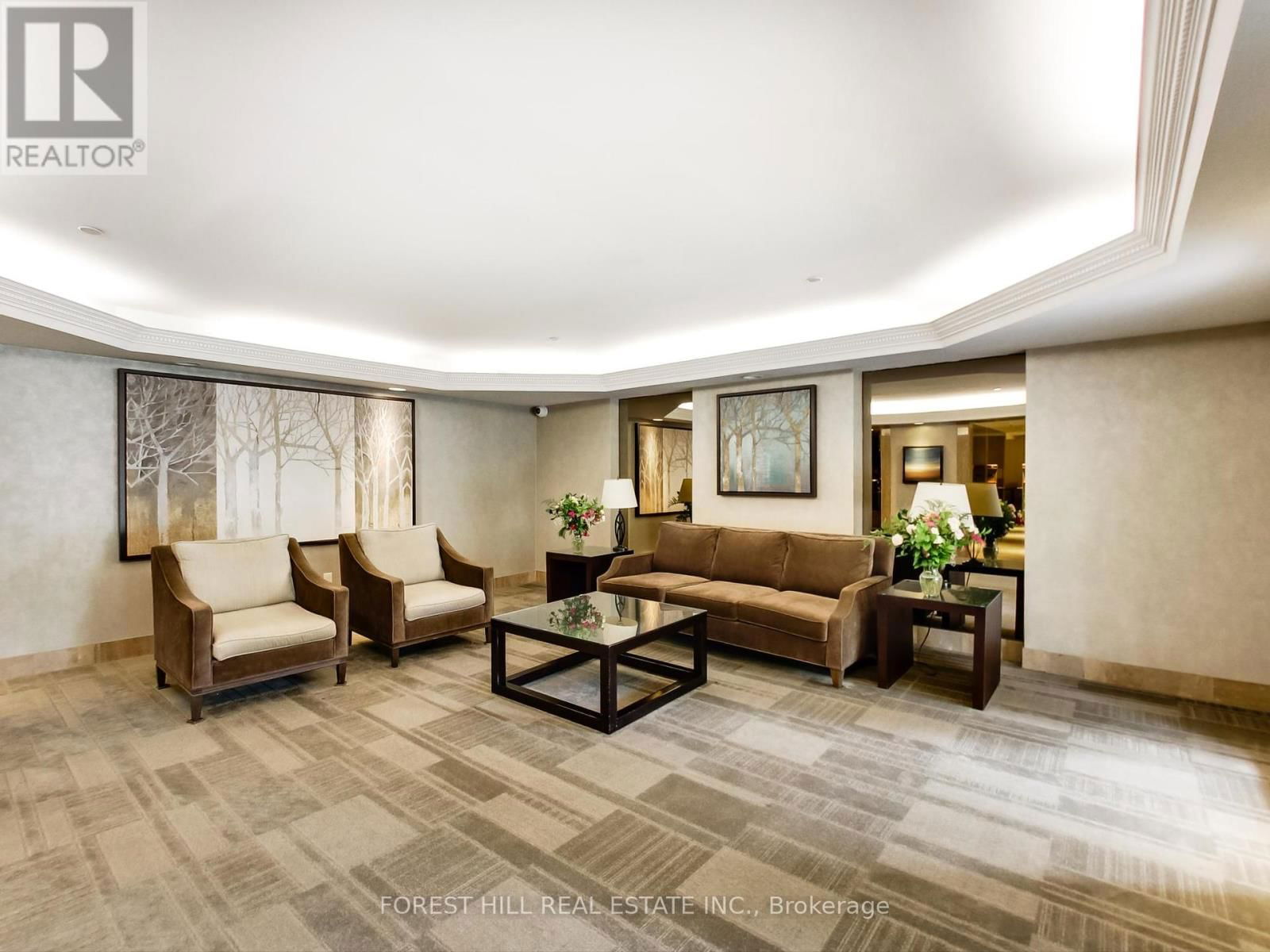 305 - 133 TORRESDALE AVENUE Image 2