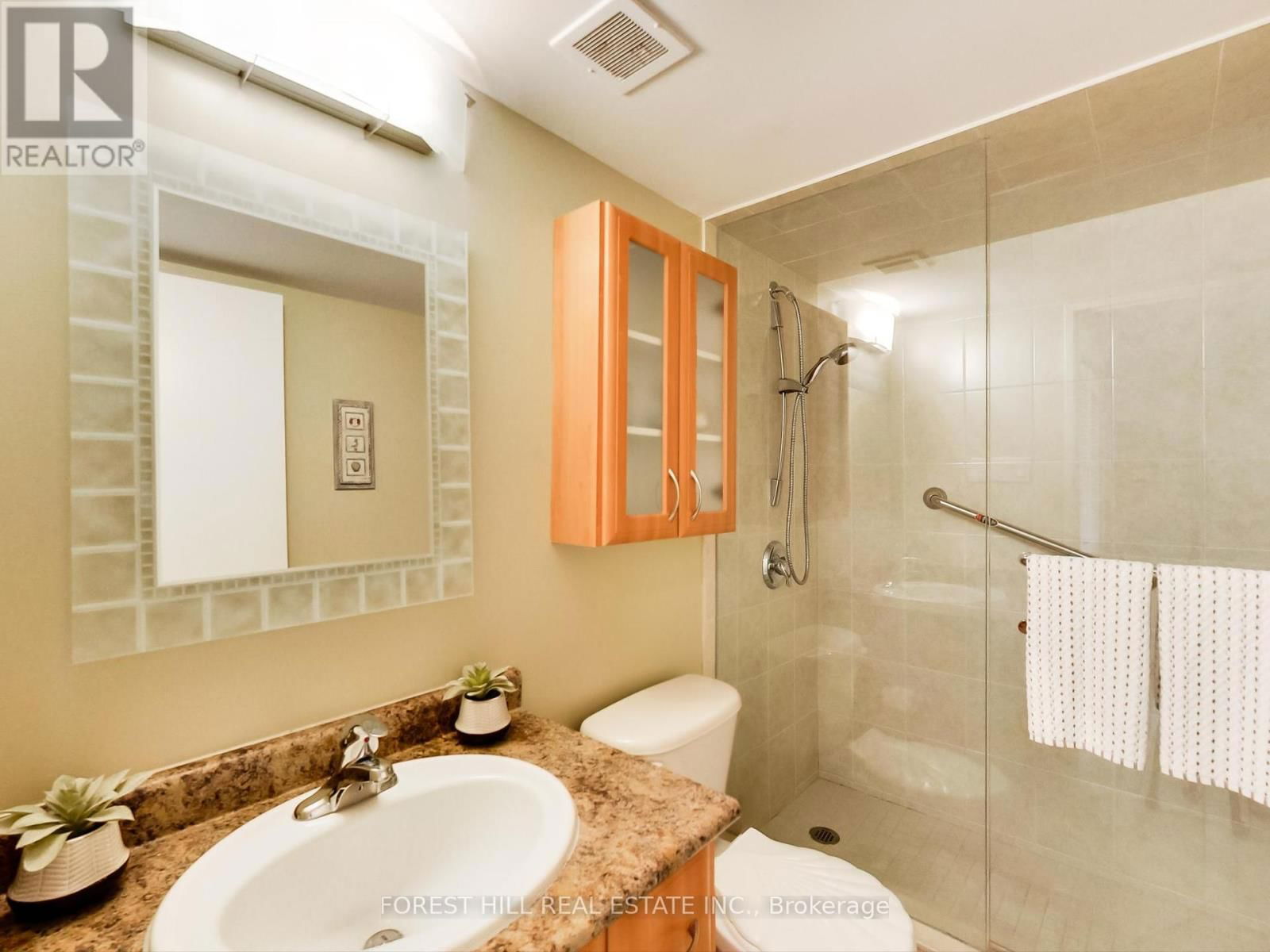 305 - 133 TORRESDALE AVENUE Image 21