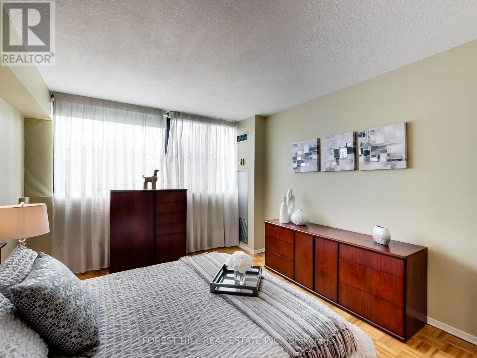 305 - 133 TORRESDALE AVENUE Image 23