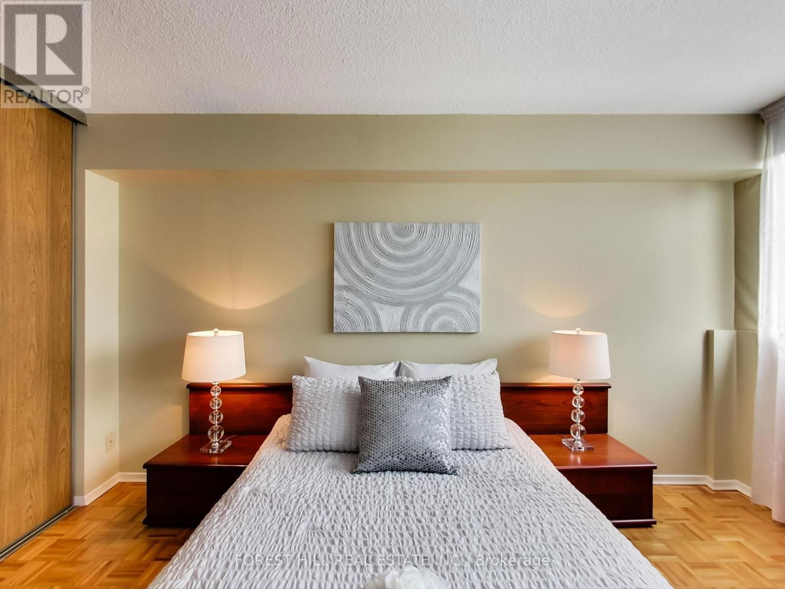 305 - 133 TORRESDALE AVENUE Image 24