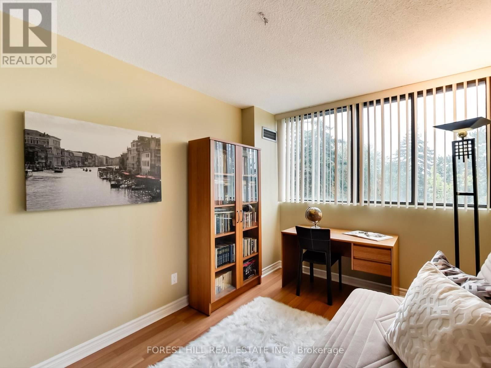 305 - 133 TORRESDALE AVENUE Image 28