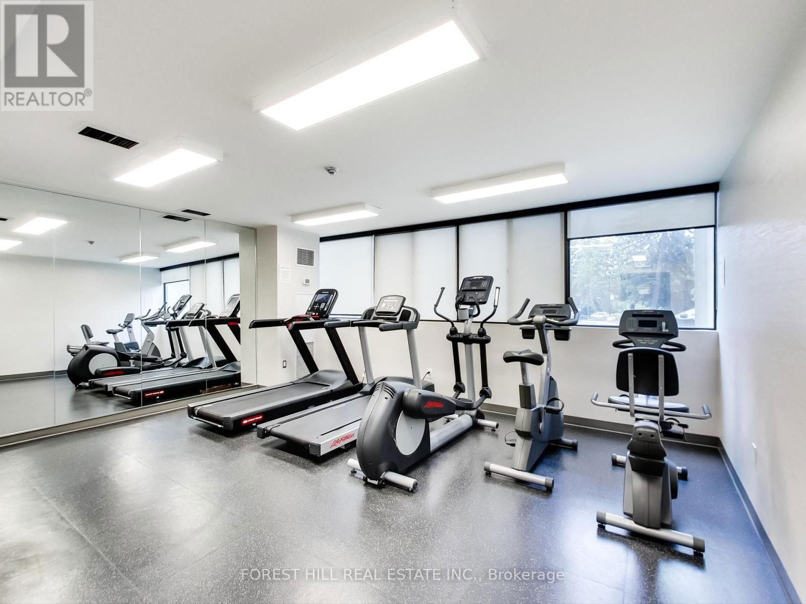 305 - 133 TORRESDALE AVENUE Image 36
