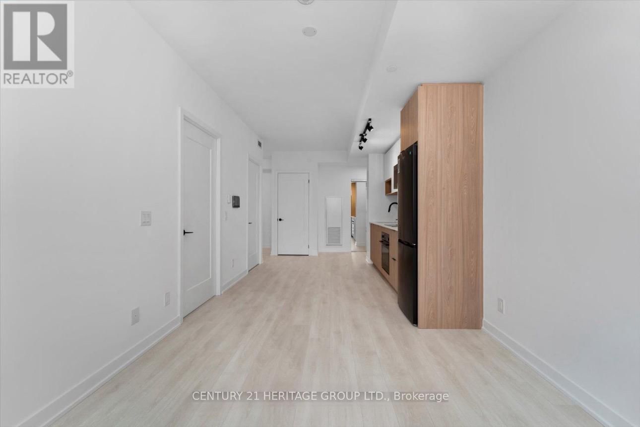 3013 - 5 DEFRIES STREET Image 2