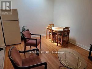 # 2 - 1723 BAYVIEW AVENUE Image 2