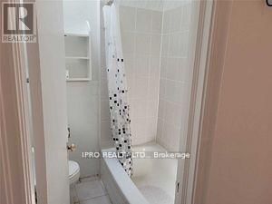 # 2 - 1723 BAYVIEW AVENUE Image 8