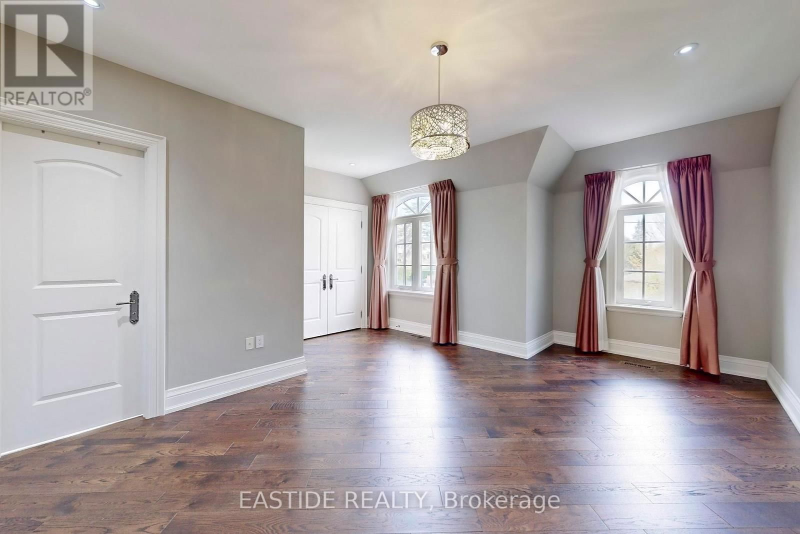 193 WEDGEWOOD DRIVE Image 37