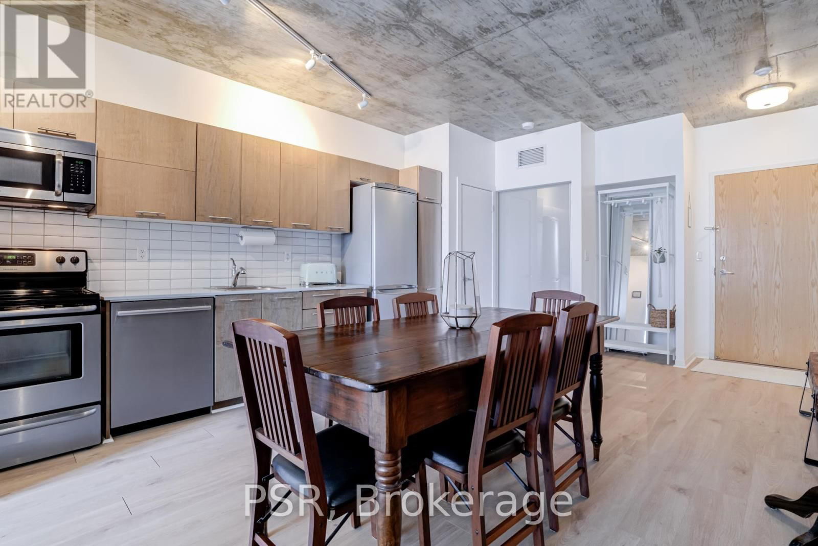 402 - 150 SUDBURY STREET Image 4