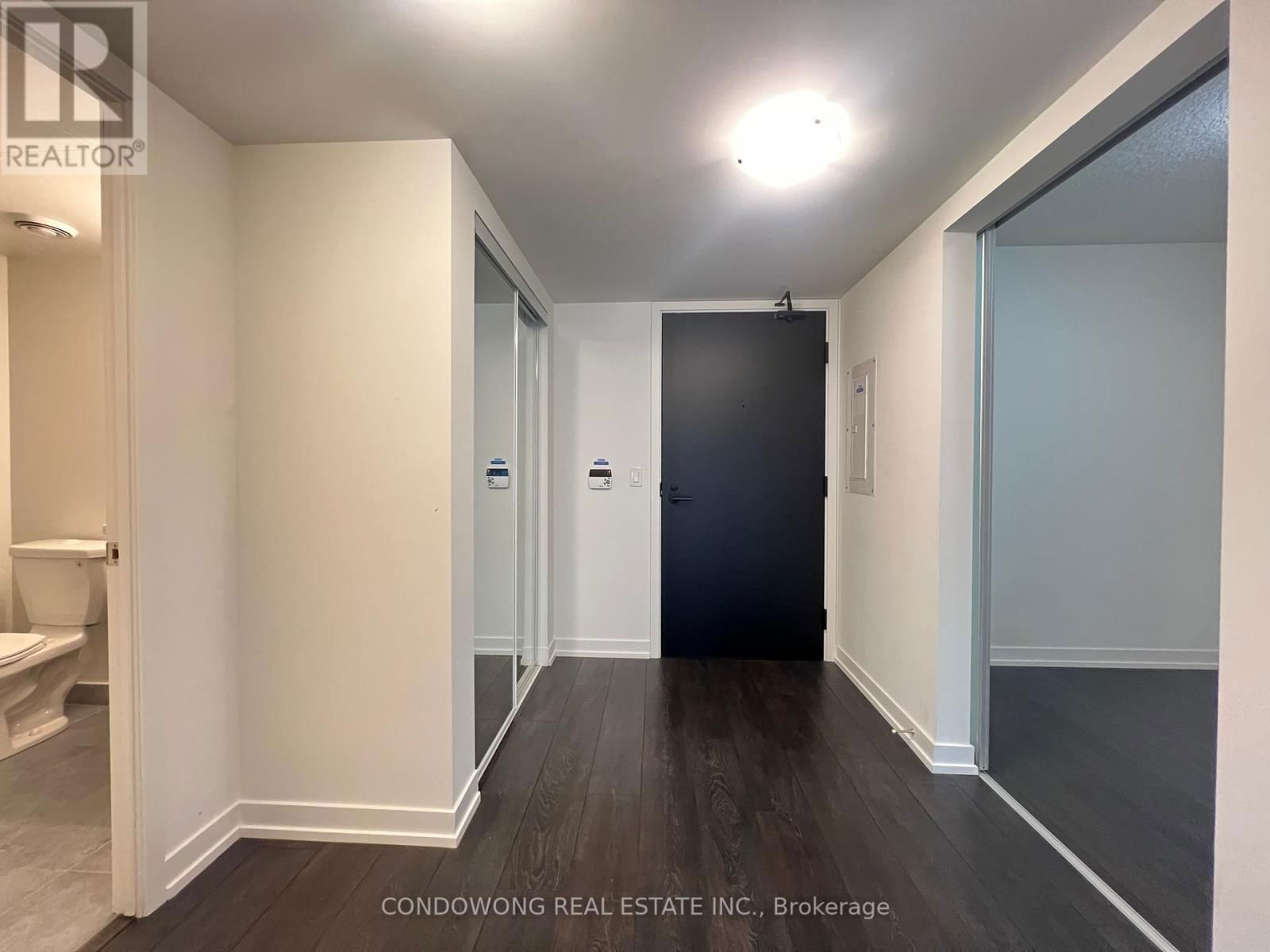 2605 - 60 SHUTER STREET Image 3