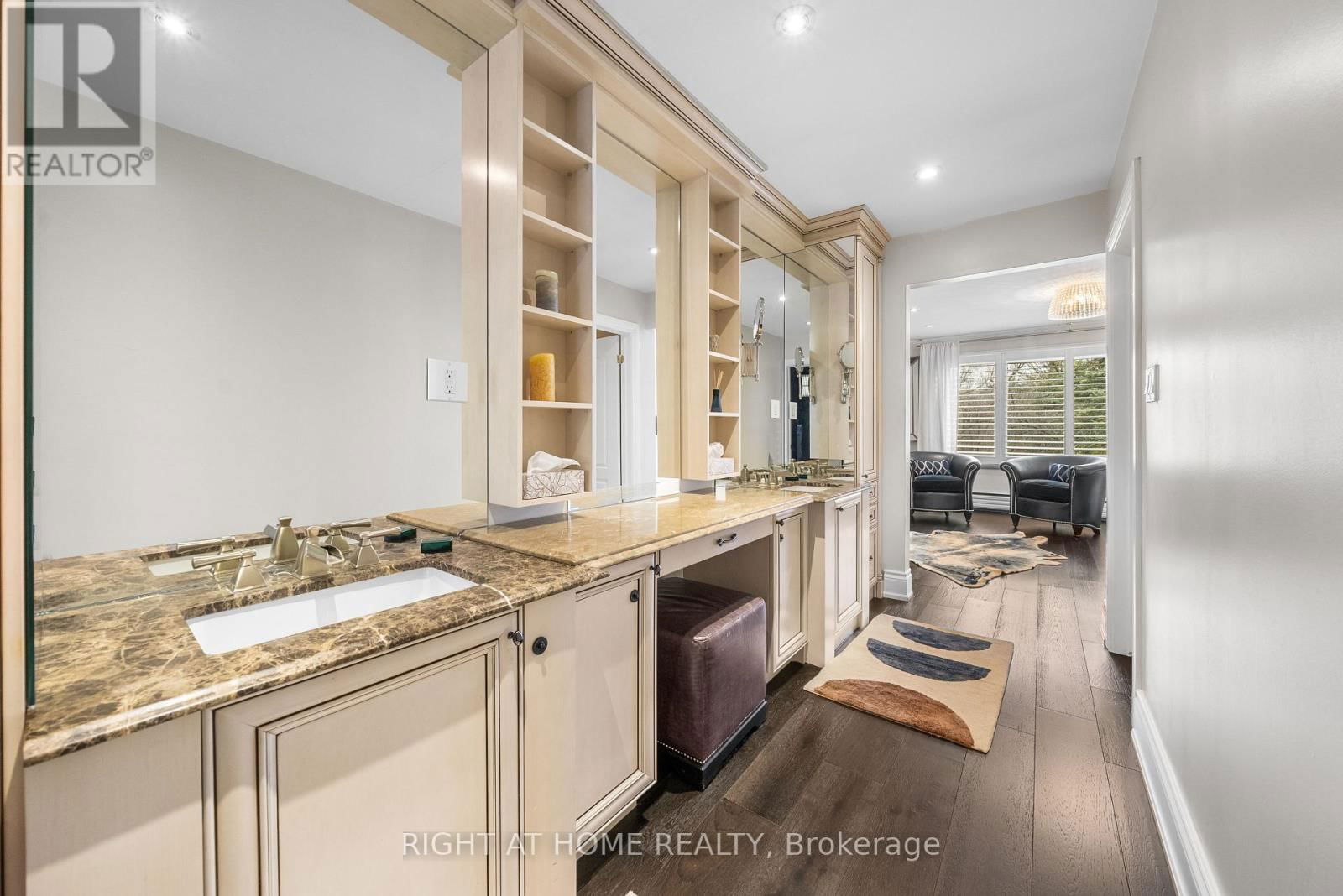 40 HEATHVIEW AVENUE Image 26