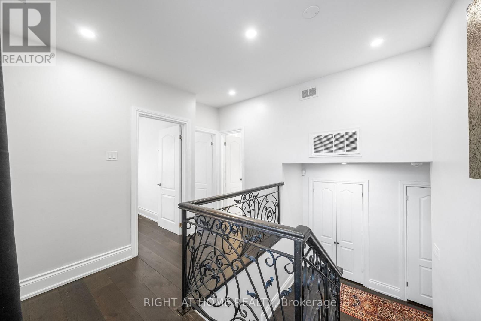 40 HEATHVIEW AVENUE Image 32