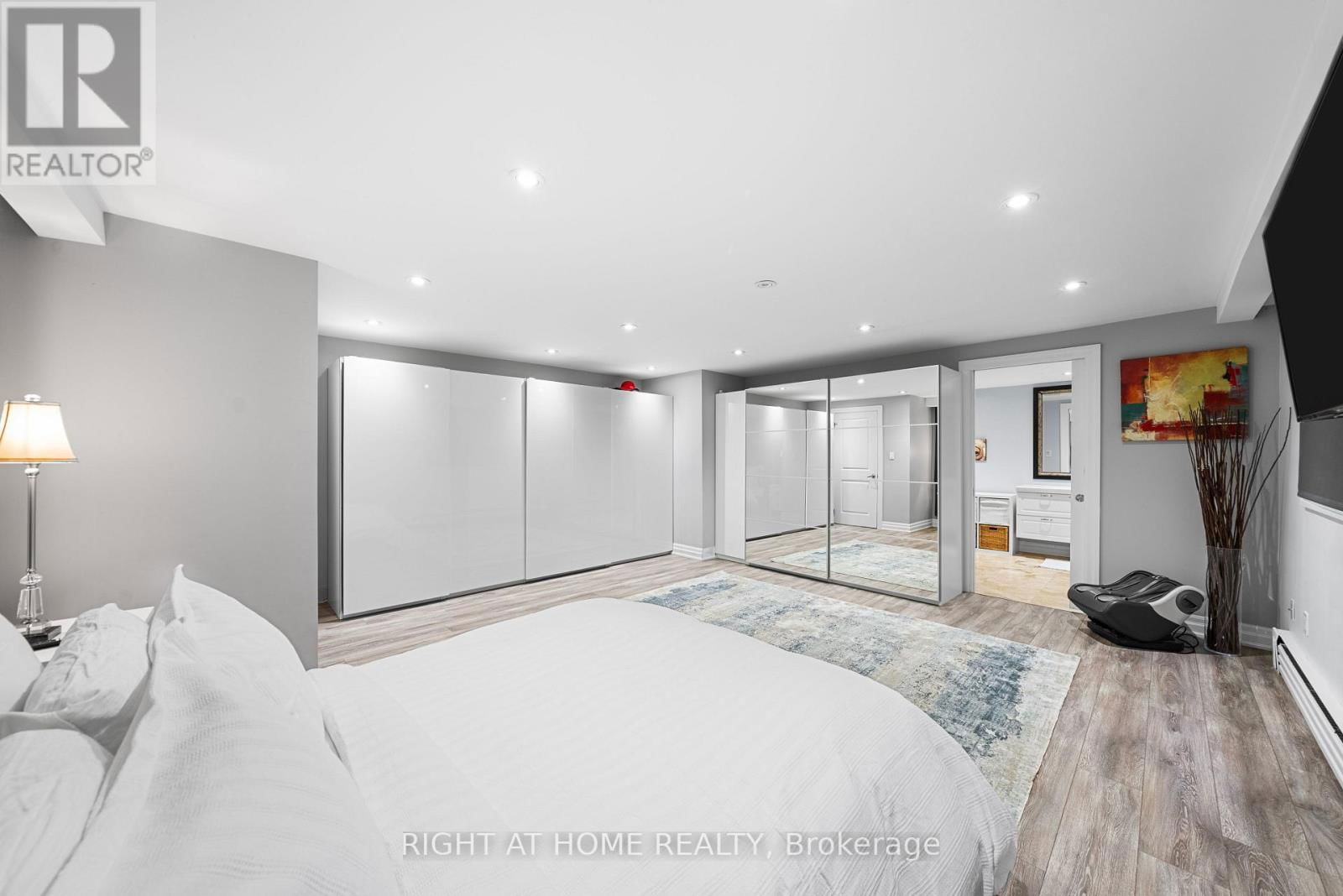 40 HEATHVIEW AVENUE Image 42