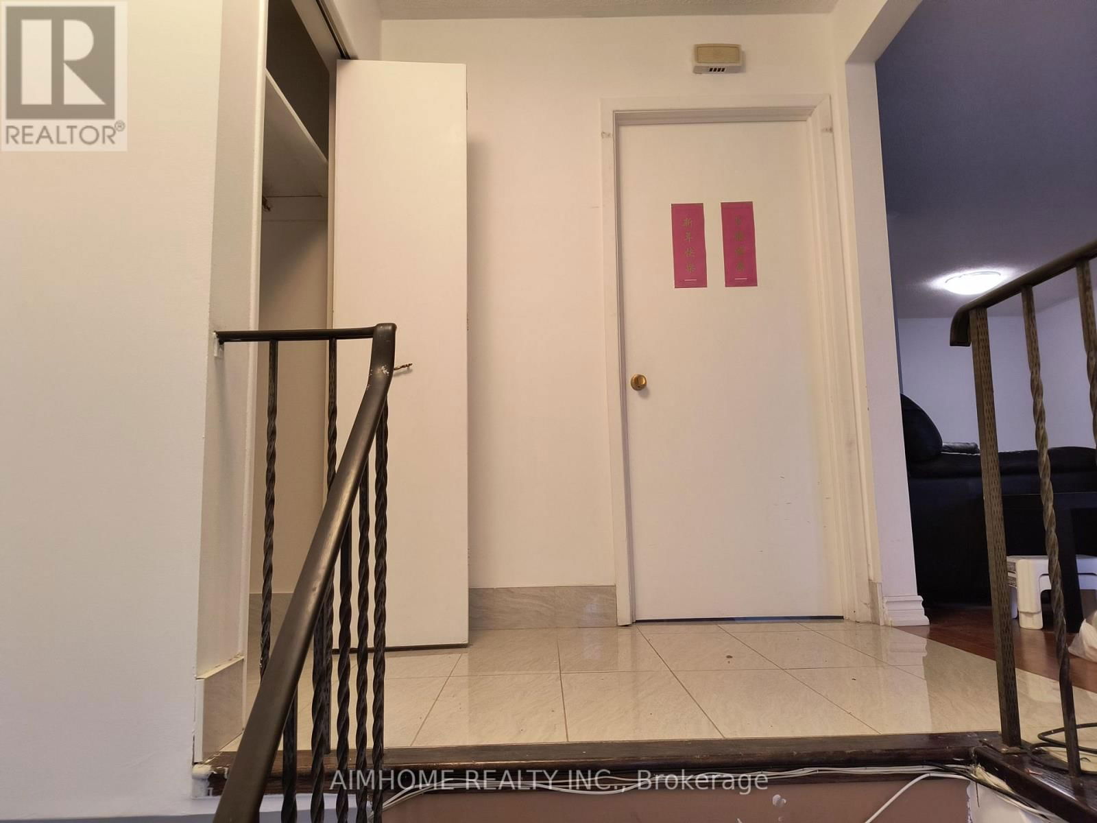 68 MENTOR BOULEVARD Image 3