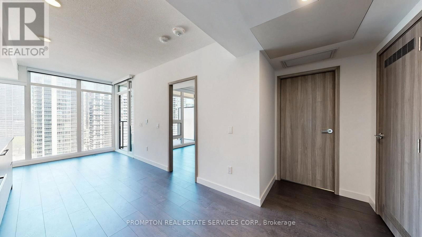 1815 - 1 CONCORD CITYPLACE WAY Image 4