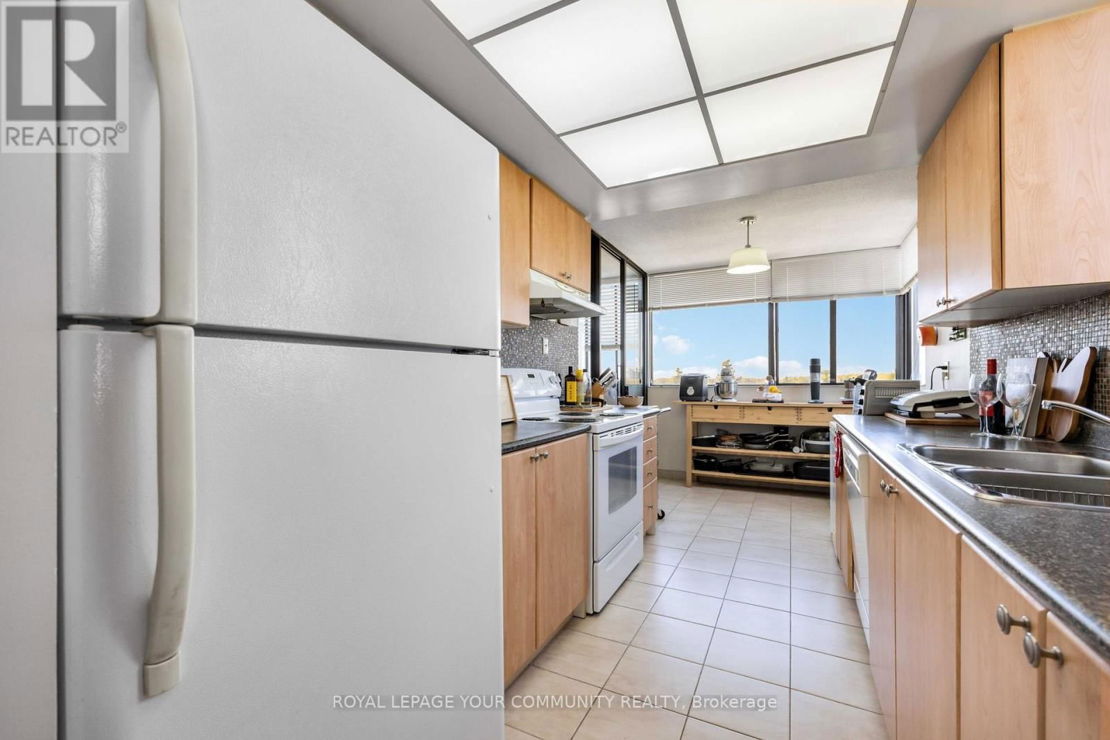 606 - 133 TORRESDALE AVENUE Image 17