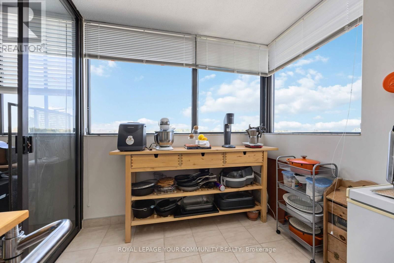 606 - 133 TORRESDALE AVENUE Image 22