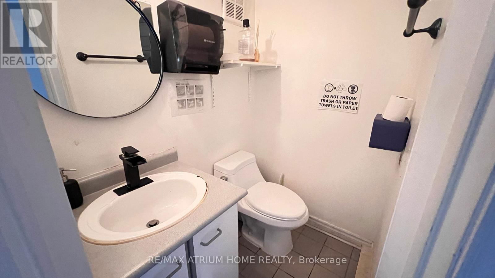 6026 YONGE STREET Image 6