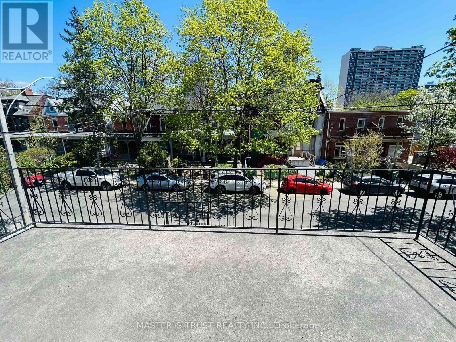 246 MAJOR STREET Image 9