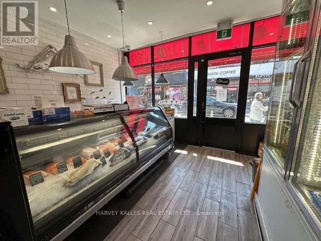 Main - 206 BALDWIN STREET Image 2