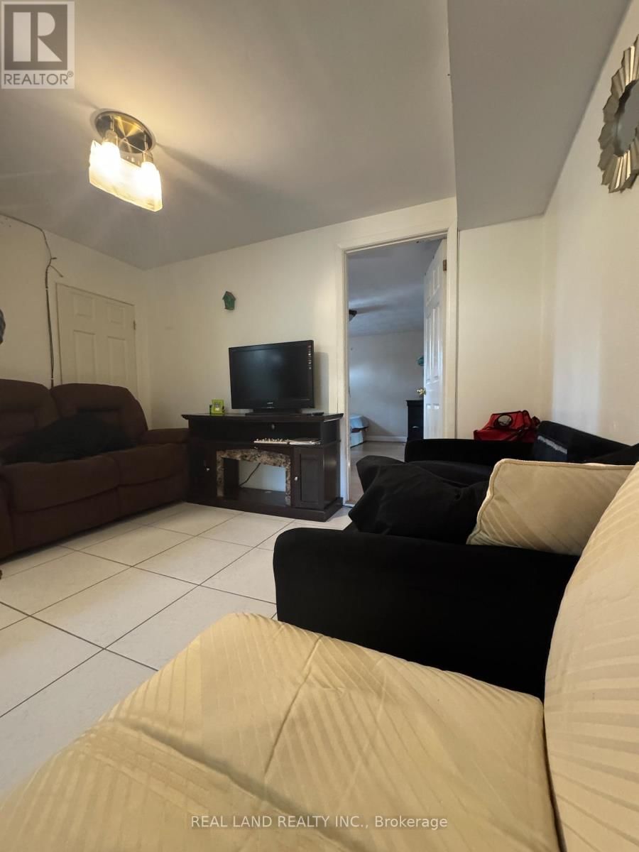bsmt - 168 SEARLE AVENUE Image 11