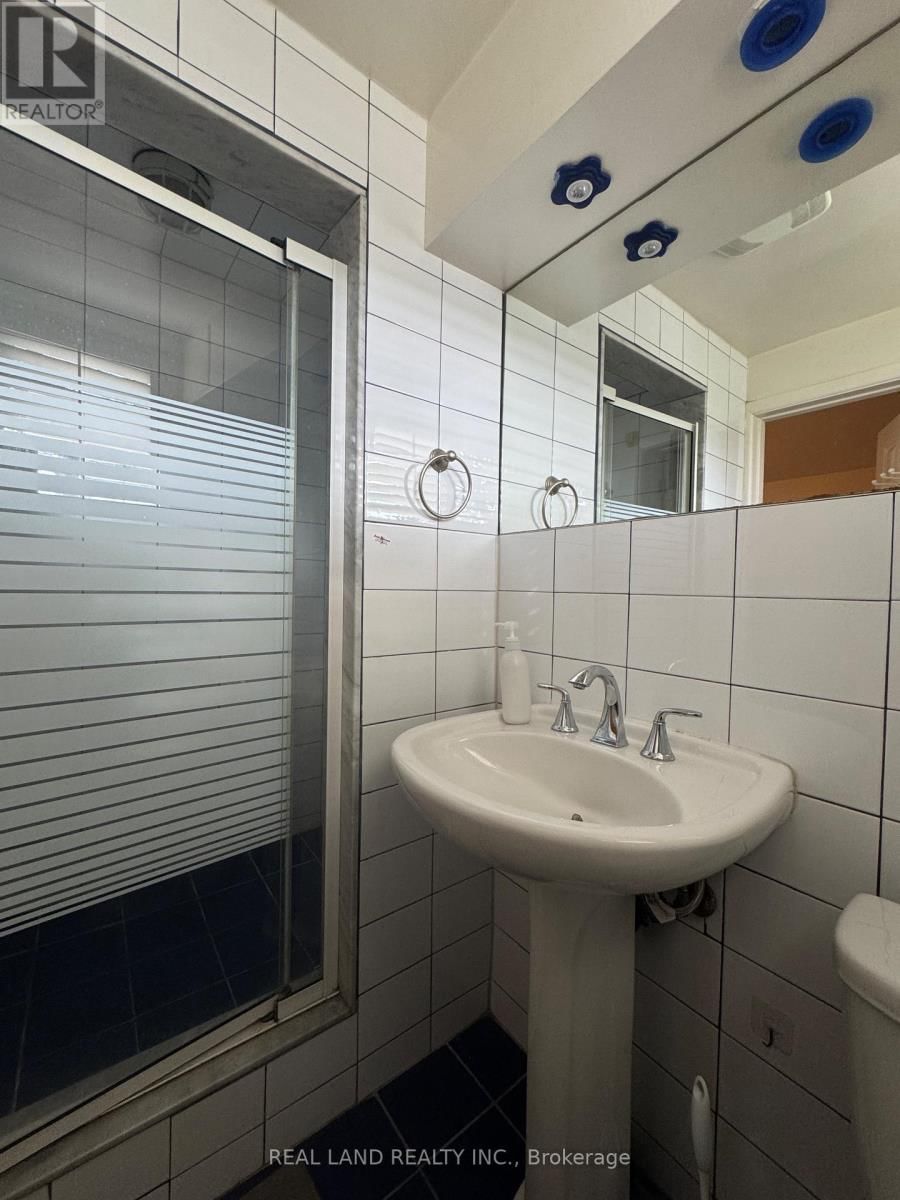 bsmt - 168 SEARLE AVENUE Image 15