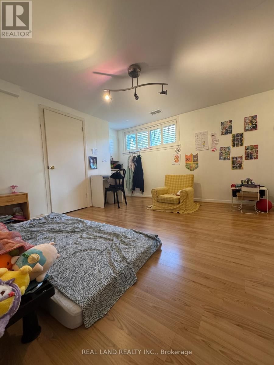 bsmt - 168 SEARLE AVENUE Image 7