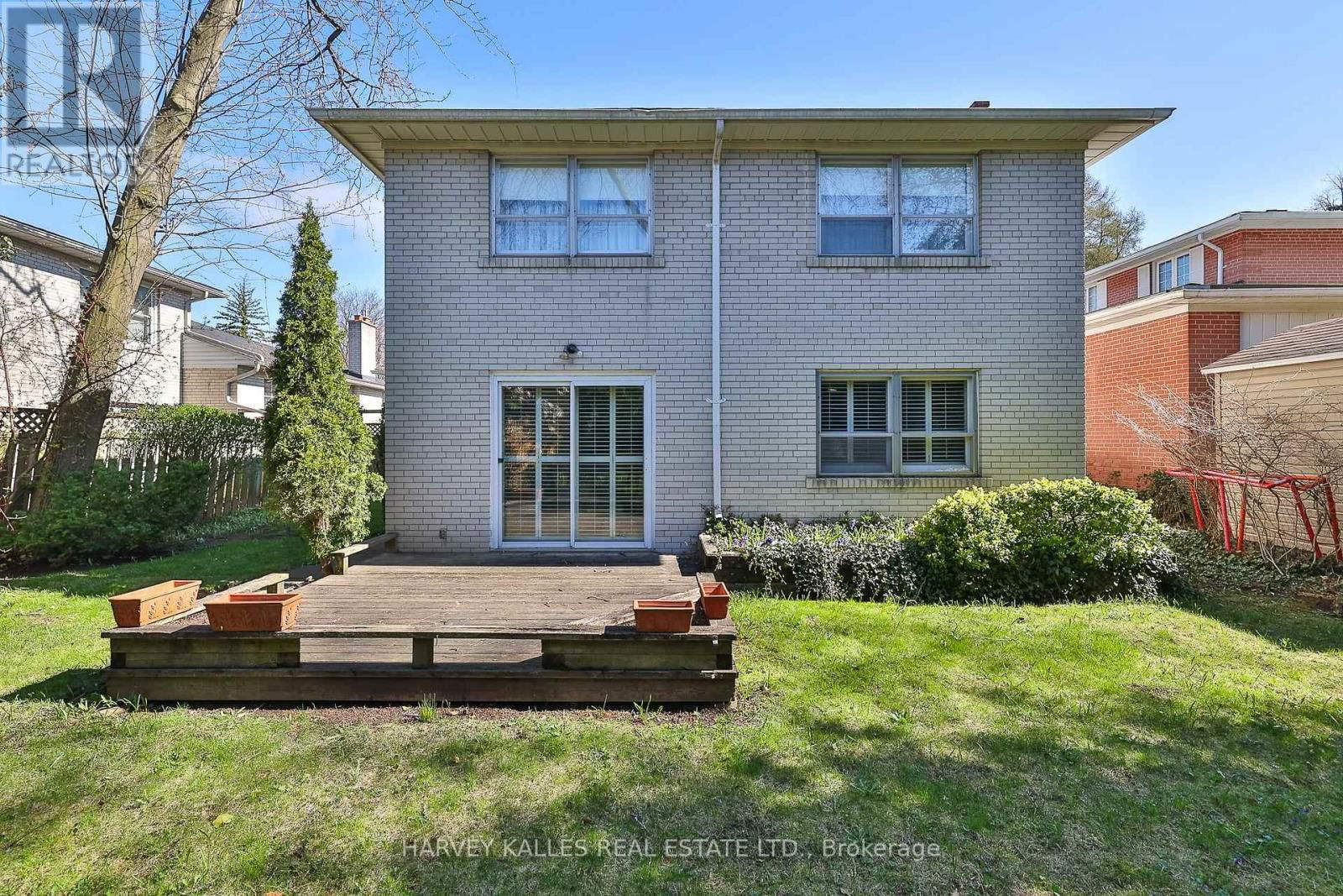 140 FENN AVENUE Image 27