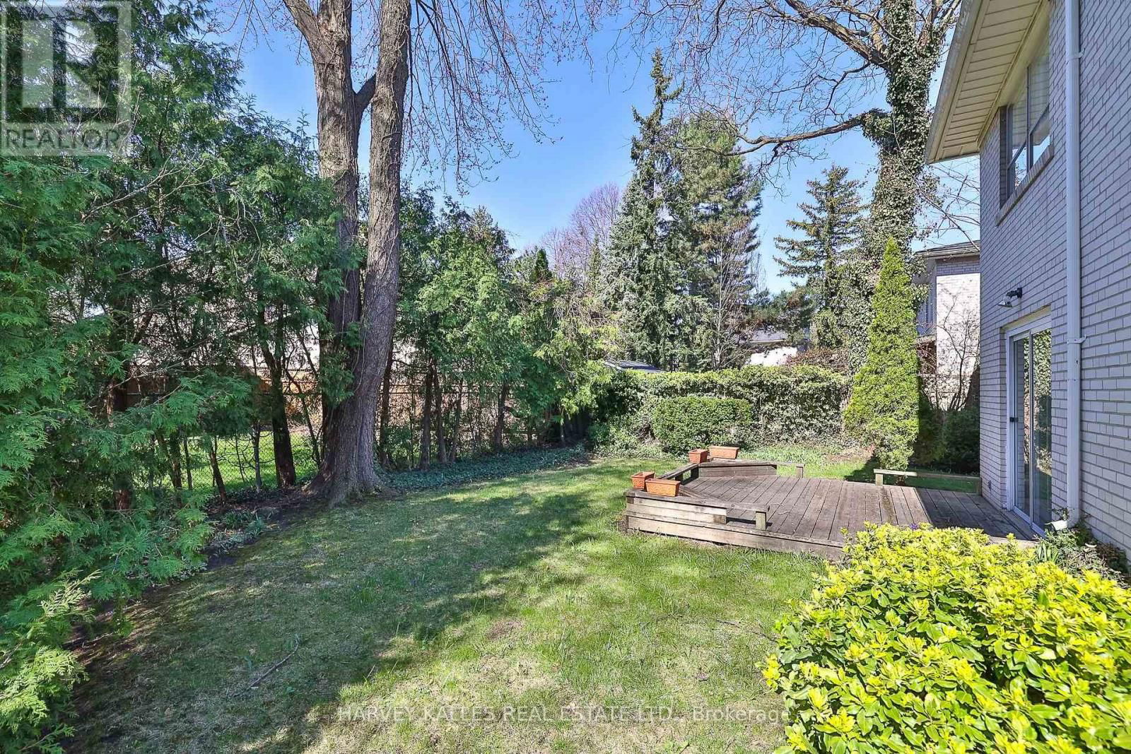 140 FENN AVENUE Image 28