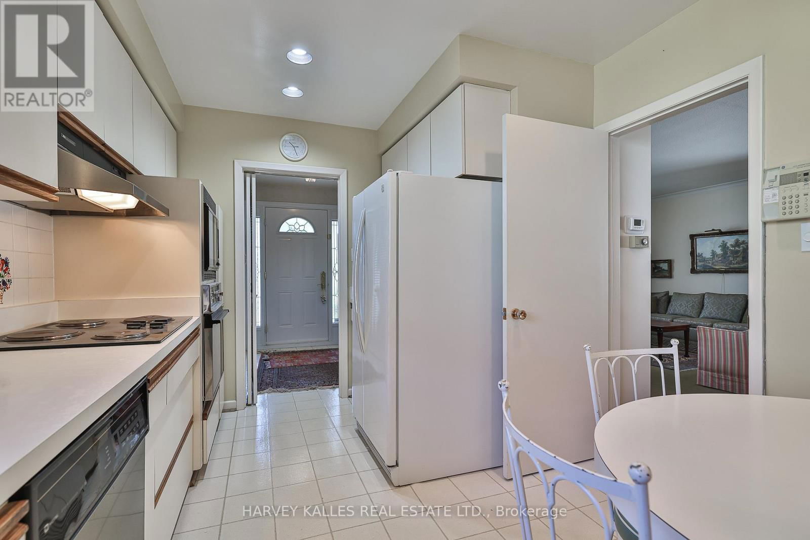 140 FENN AVENUE Image 7