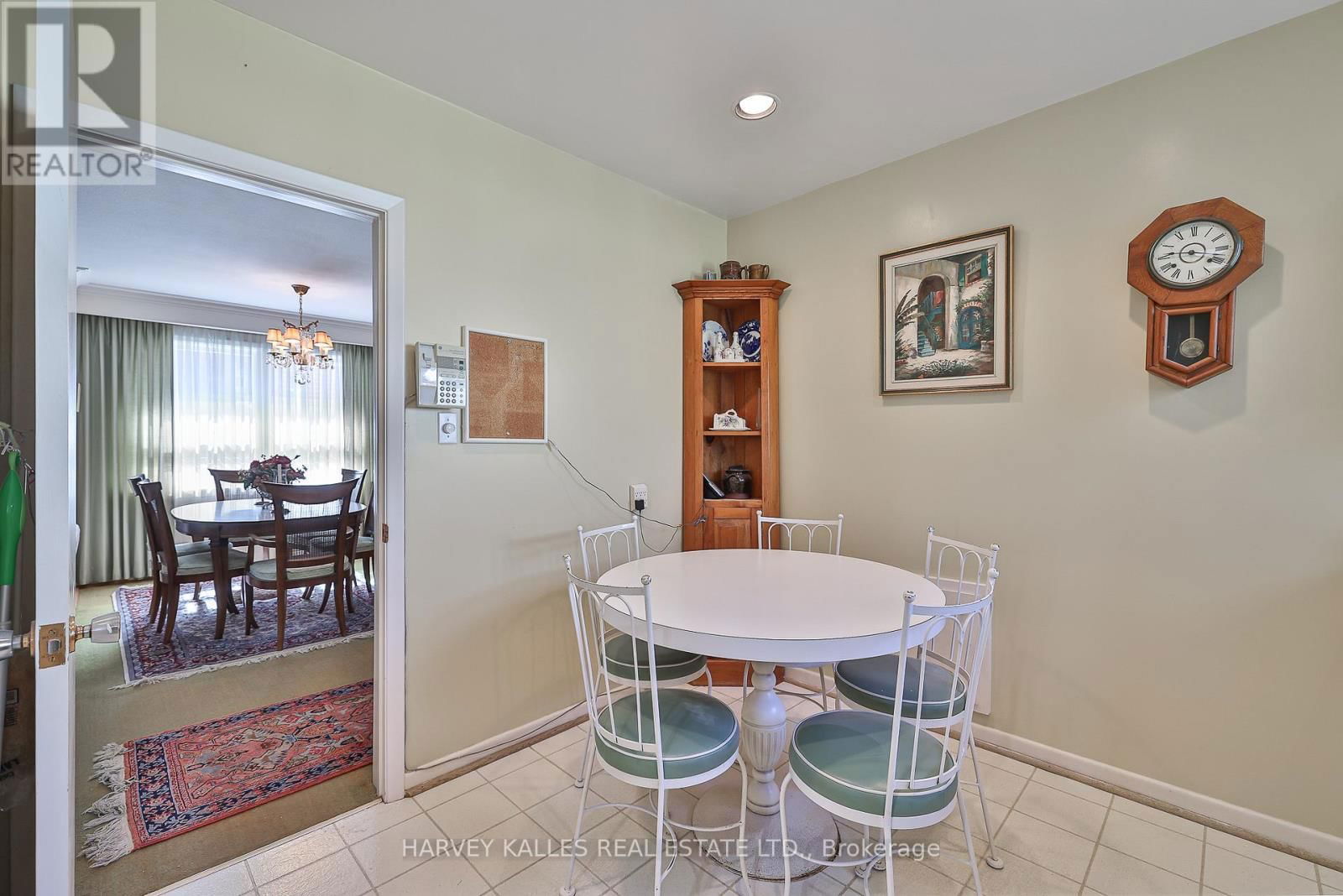 140 FENN AVENUE Image 9