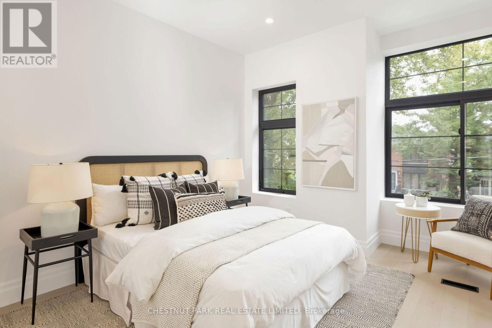 112 GIVINS STREET Image 24