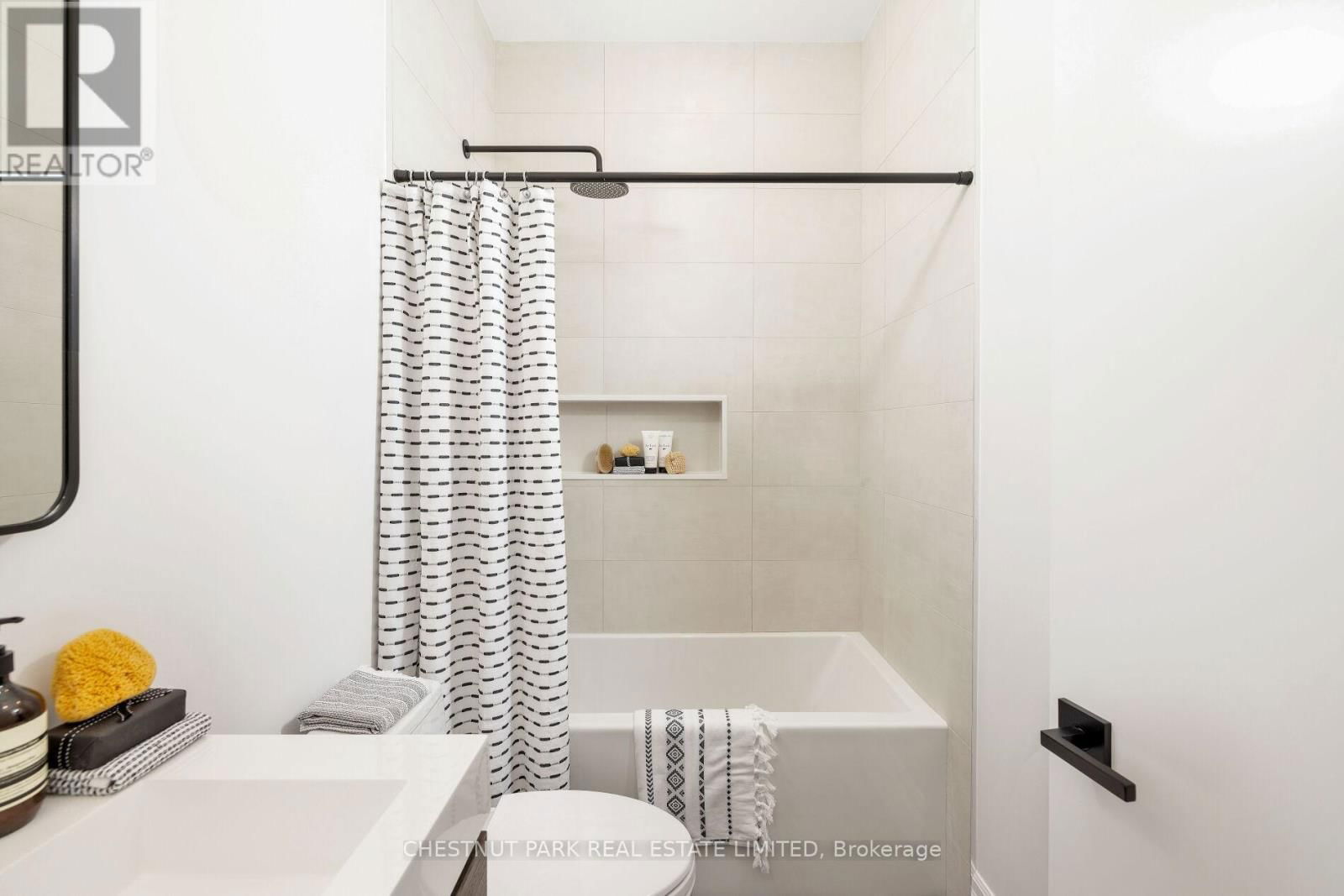 112 GIVINS STREET Image 26