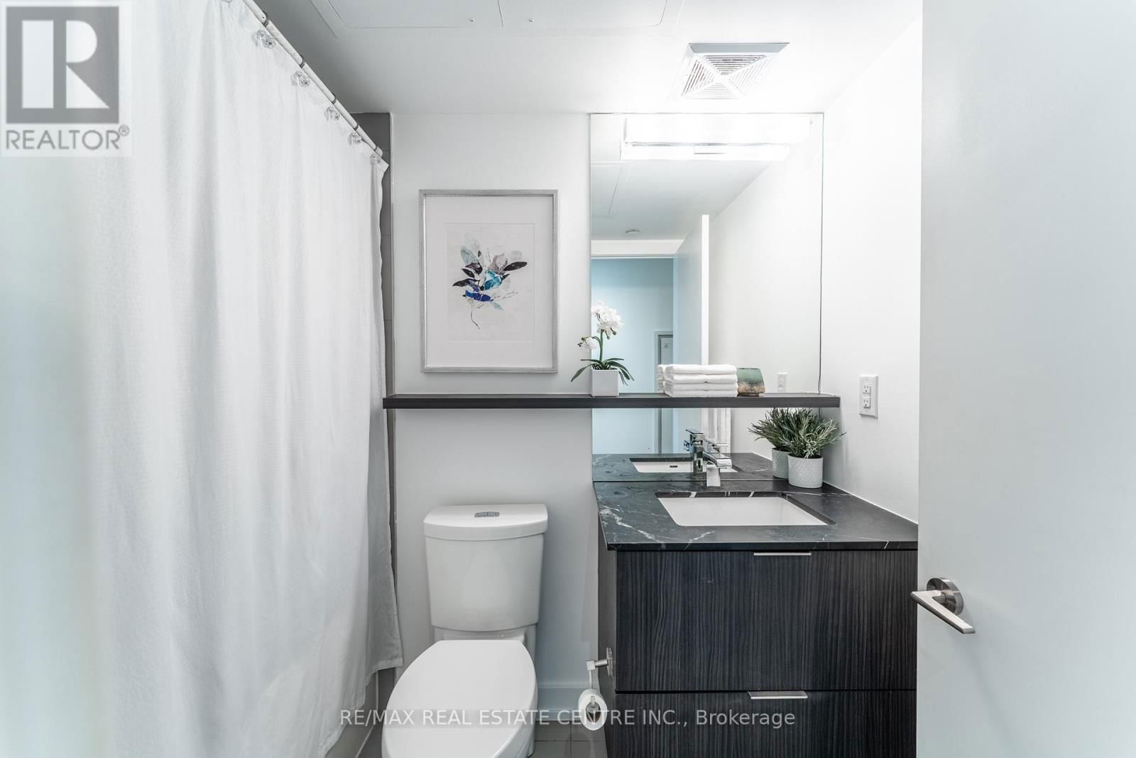 419 - 6 PARKWOOD AVENUE Image 11