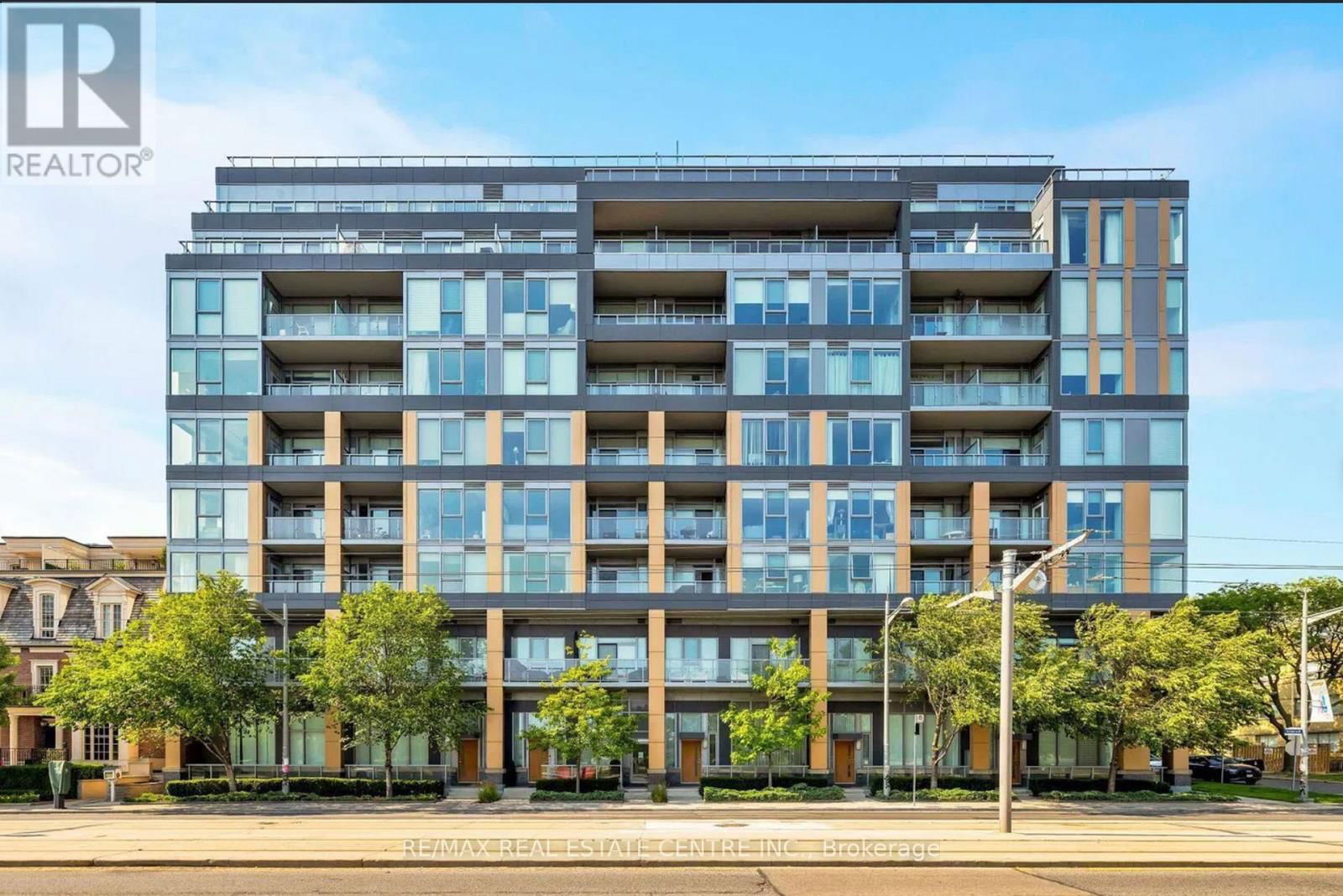 419 - 6 PARKWOOD AVENUE Image 3
