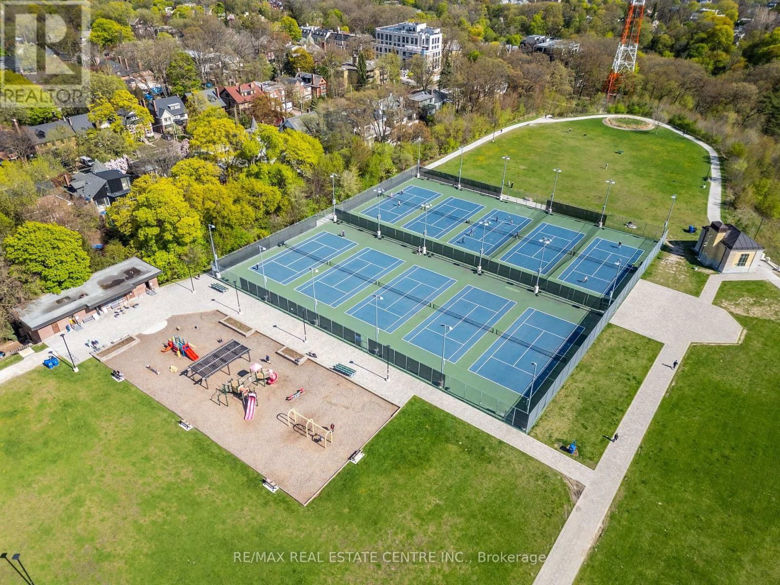 419 - 6 PARKWOOD AVENUE Image 40