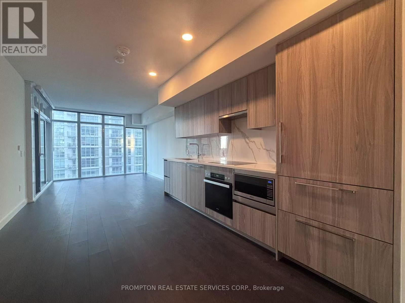 612 - 1 CONCORD CITYPLACE WAY Image 3