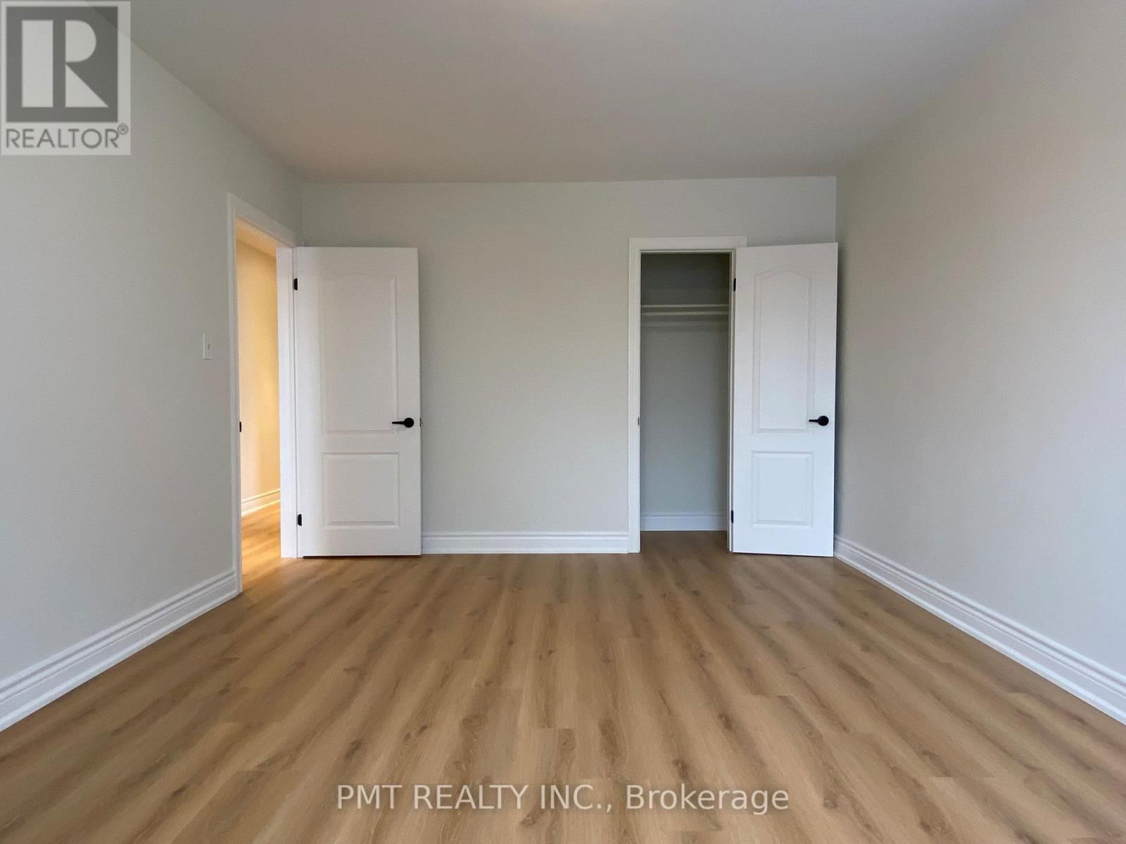 2 - 598 LAUDER AVENUE Image 11