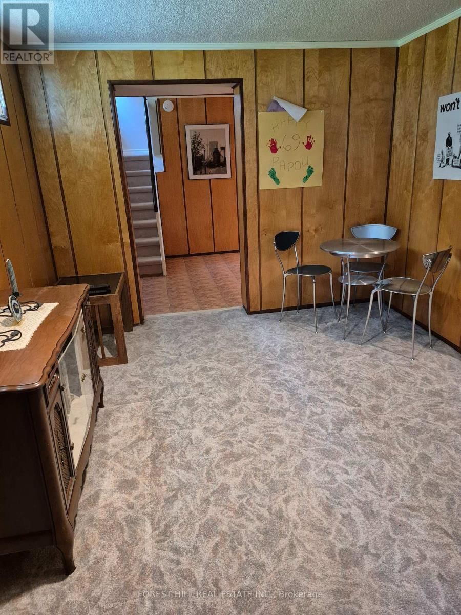 36 GERALDTON CRESCENT Image 29