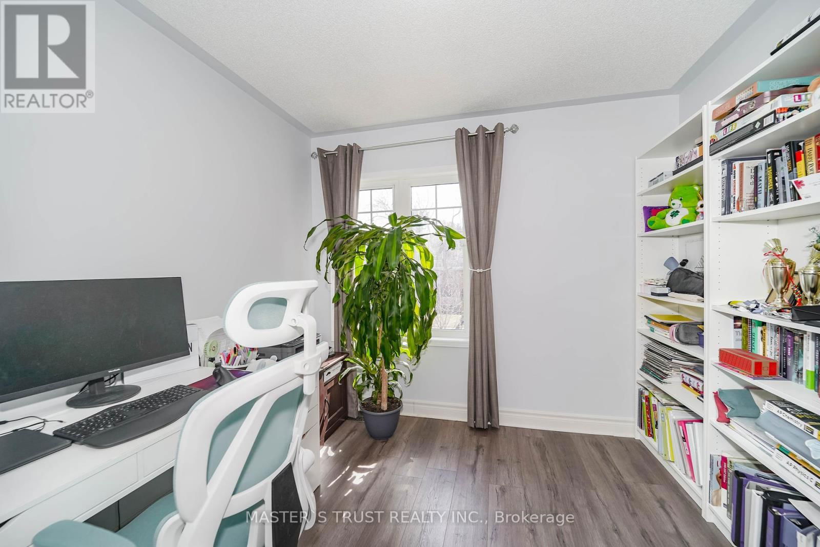 40 ROCHEFORT DRIVE Image 21